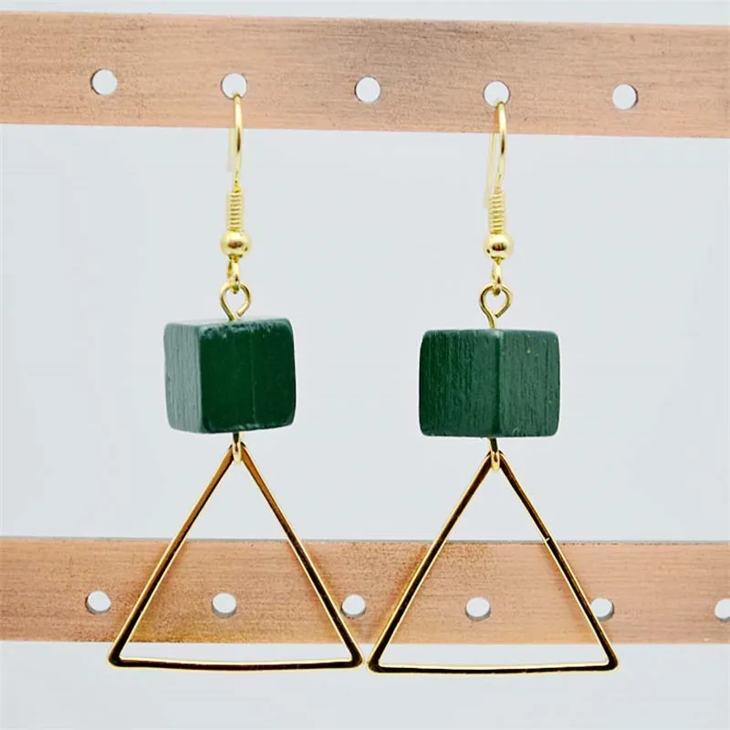 2017 Бесплатная доставка модные новые женские ювелирные изделия новая треугольная