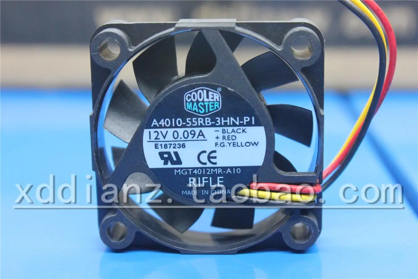 

A4010-55RB 12V 0.09A Cooling Fan 40MM 4010 Mute Third Line South Bridge