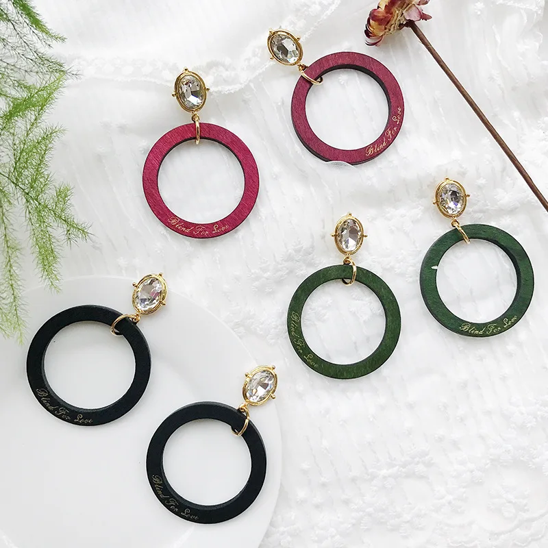 

1 Pair Round Wooden Earrings Geometric Statement Earrings 2018 Women Jewelry Dangle Earrings Fashion Accessories
