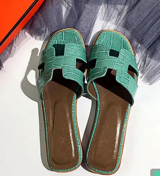 

Women Summer Slippers H Style Soft Leather Beach Shoes Normal Size Flat Slipper for Ladies Casual crocodile Daily Shoes