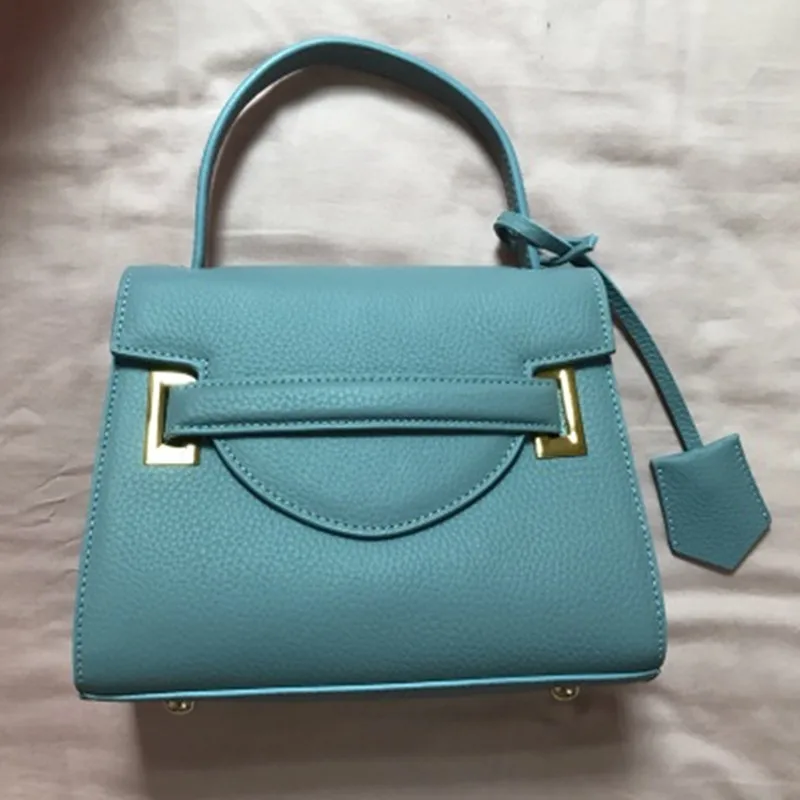 2017 New Women Messenger Bags European and American Style Genuine Leather Panelled Tote Cowhide Lady Handbag Flap Shoulder Bag 2016 summer new handbag european and american fashion bow small flap handbag pu leather shoulder bag women messenger bags