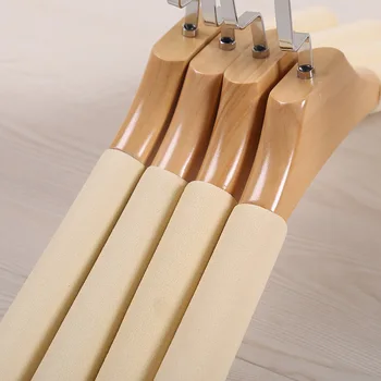 

Bold Solid Wood Sponge Non-slip Seamless Home Coat Hanger Clothing Store Clothes Hanging Clothes Sweater Hanger 030