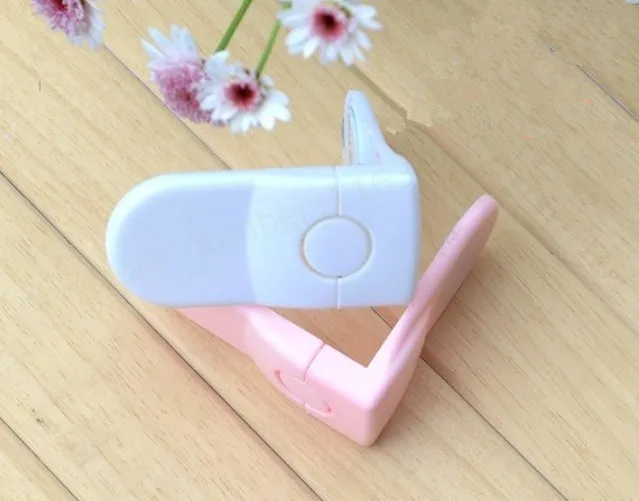 5 قطعة الطفل أقفال الأشرطة سلامة الطفل قفل خزانة قفل الثلاجة المرحاض الطفل درج قفل زر مشبك الشحن المجاني 5 قطعة الطفل أقفال الأشرطة سلامة الطفل قفل خزانة قفل الثلاجة المرحاض الطفل درج قفل زر مشبك الشحن المجاني