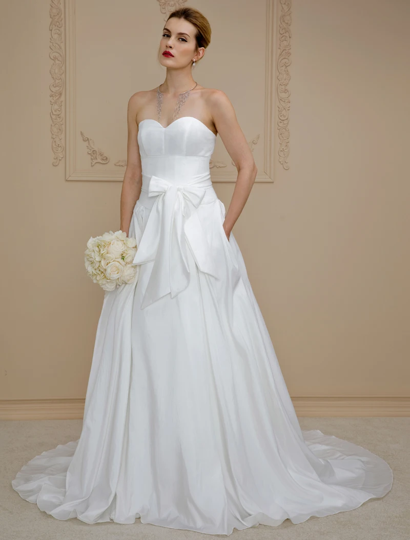 Andybridal Mermaid Sweetheart Cap Sleeve Cathedral Train Plus Size Wedding Dress for Bride 2017