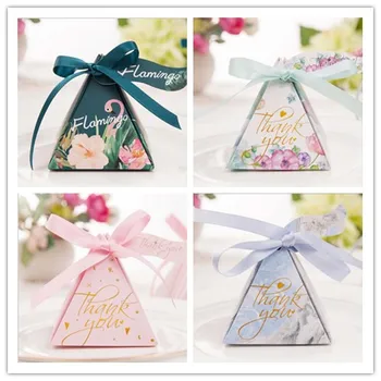 

50PCS Pyramid Flamingo Gift Box Wedding Party Favor Box With Ribbon And Tag Birthday Party Favor Box