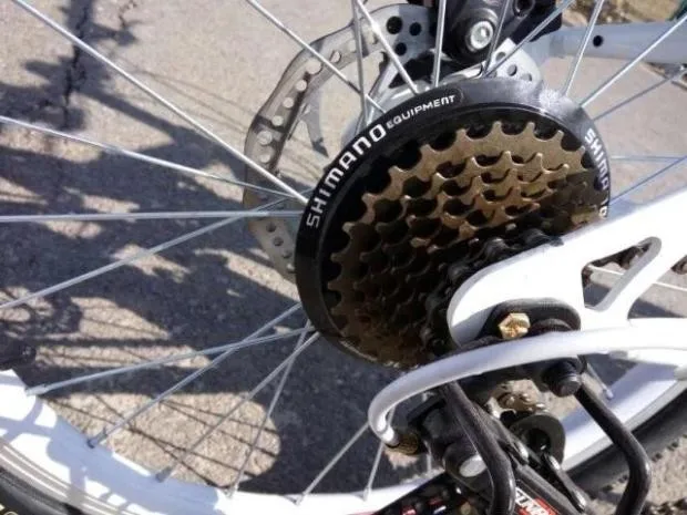 Clearance Free Shipping high quality carbon steel material 24 speed 26 inch  disc brakes front and rear shock absorber mountain bik 5