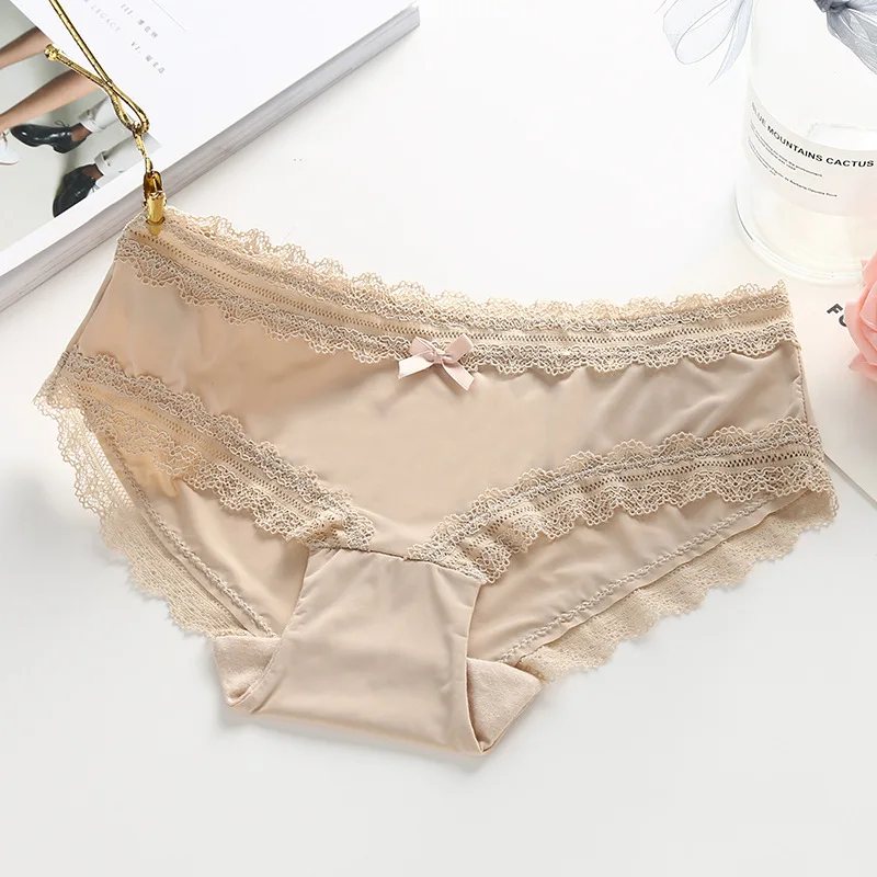 py7g beige Woman Under Wear