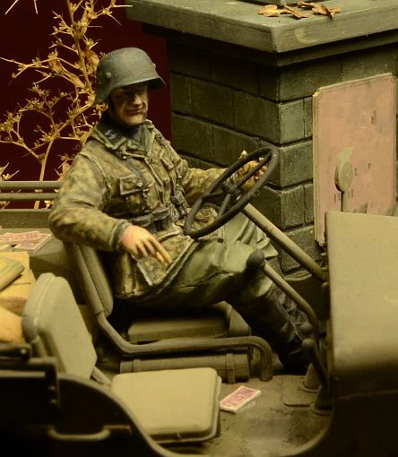 

Resin toys 35028 - Waffen SS Jeep driver Ardennes 1944 Free shipping