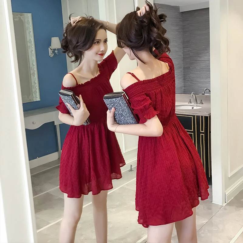 2019 عارضة فستان صيفي النساء السباغيتي حزام تمثال نصفي مرنة رائع مائل الرقبة الصلبة الأحمر Dressss أنيقة Vestiodos