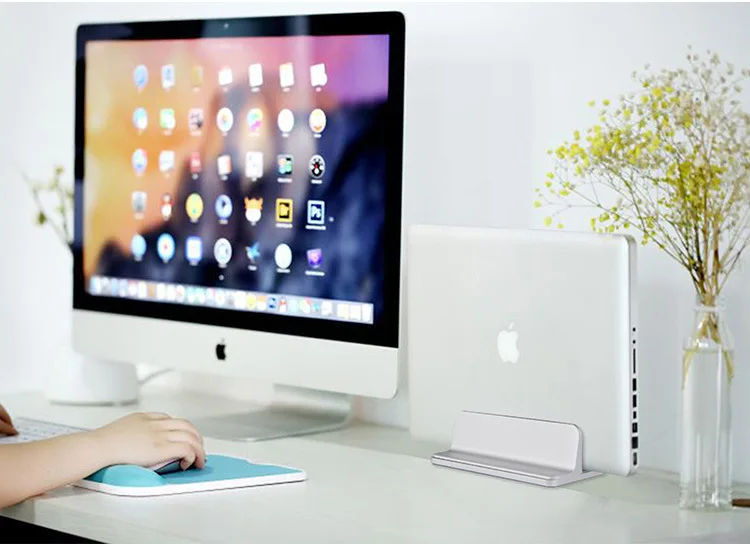 Aluminum Vertical Laptop Stand Thickness Adjustable Desktop NoteBooks Holder Erected Space-saving Stand for MacBook Pro / Air Aluminum Vertical Laptop Stand Thickness Adjustable Desktop NoteBooks Holder Erected Space-saving Stand for MacBook Pro / Air