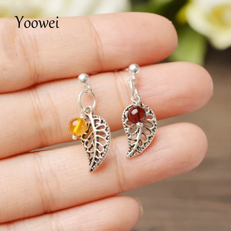 

Yoowei New Luxury Natural Amber Earrings 925 Silver Leaf Asymmetrical Chic Short Female Dangle Earrings Women Jewelry Wholesale