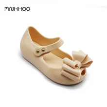 Trois Grand Arc Mini Melissa Filles Sandales Chaussures De Gelée Melissa Princesse Chaussures Doux Chaussures Haute Qualité Tricolore Enfants Sandales