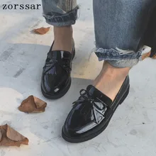 Женские повседневные туфли-оксфорды с острым носком и кисточками; Цвет Черный; удобная женская обувь на плоской подошве без застежки из коровьей кожи; женская обувь на плоской подошве