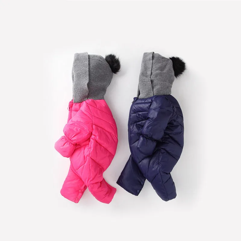 Хлопковое пуховое пальто для маленьких мальчиков; одежда; зимний детский костюм для девочек; яркие комбинезоны для новорожденных; вязаная шапка; модные теплые пальто
