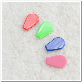 

Little but useful Needle Thread Device 5 pieces one lot