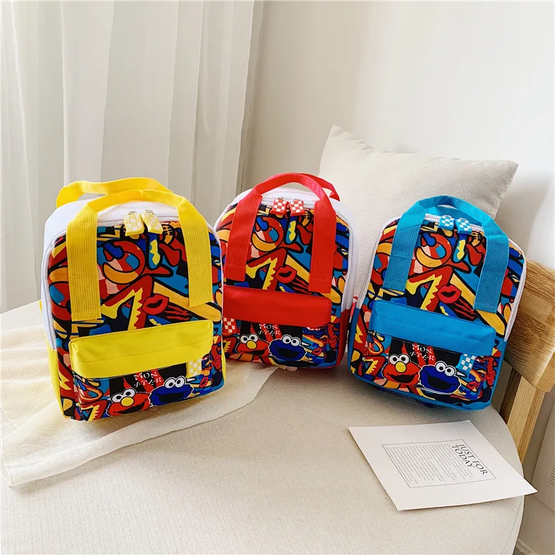 

2019 new children's backpack fashion kindergarten boys and girls wild tide package travel leisure tide backpack
