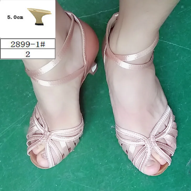HXYOO/женские туфли для латинских танцев; атласная танцевальная обувь для сальсы; обувь на заказ; Цвет: коричневый, телесный; ZC37 - Цвет: Nude-2899-1