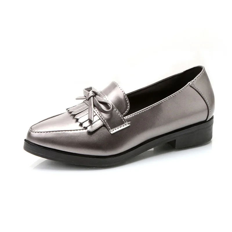 COZULMA/Женская обувь из лакированной кожи с закрытым носком; модные кроссовки; женские слипоны на резиновой подошве с бахромой; повседневные туфли-лодочки; Размеры 35-40