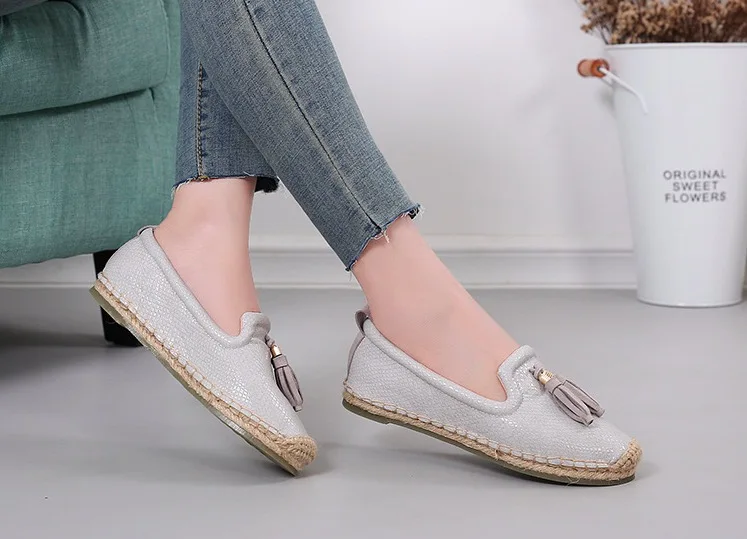 QQ20180625-184838.Women Flats Shoes Spring Autumn Fisherman Shoes Flock Lazy Loafers Fringe Women Casual Single Shoes