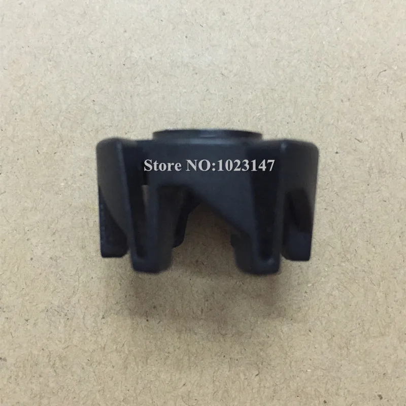 1 piece Plastic Shaft Blade Foot Seat replacement for HR2003 hr2004 hr2006 hr hr Blender Knife