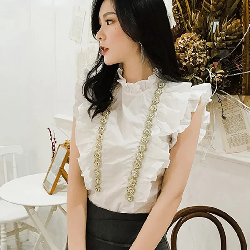 2019 летняя Женская Корейская блузка с короткими рукавами и оборками, шифоновая блузка с бусинами, Женская Милая Сексуальная белая рубашка