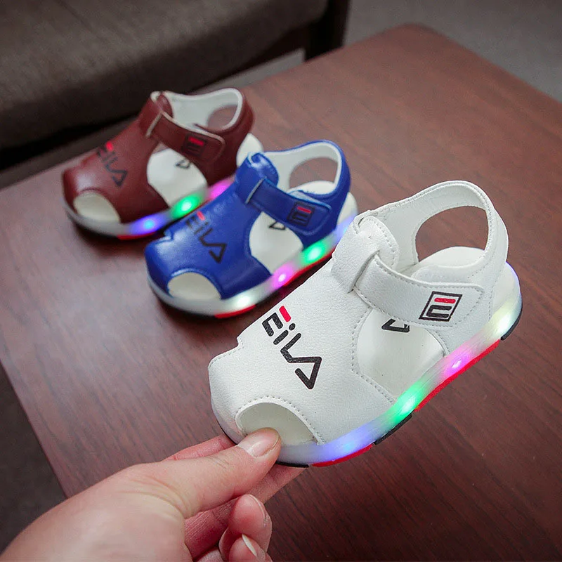 New brand cute Lovely baby casual shoes all season sports tennis girls boys shoes LED lighted European glowing baby sandals