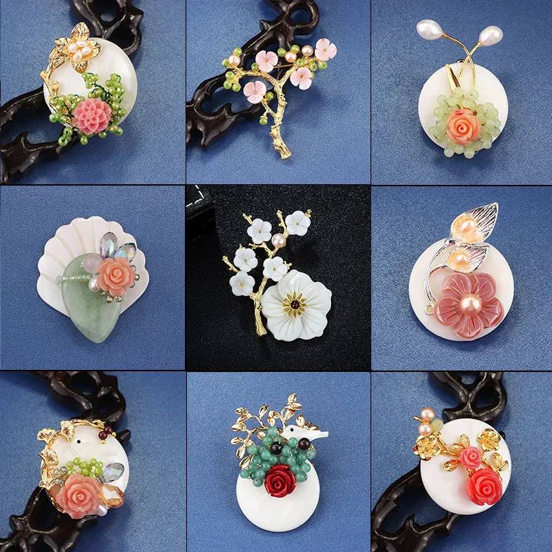 

FARLENA Jewelry Unique Design Round Natural Shell Moon and Flowers Brooches Pins for Women Vintage Freshwater Pearl Brooch