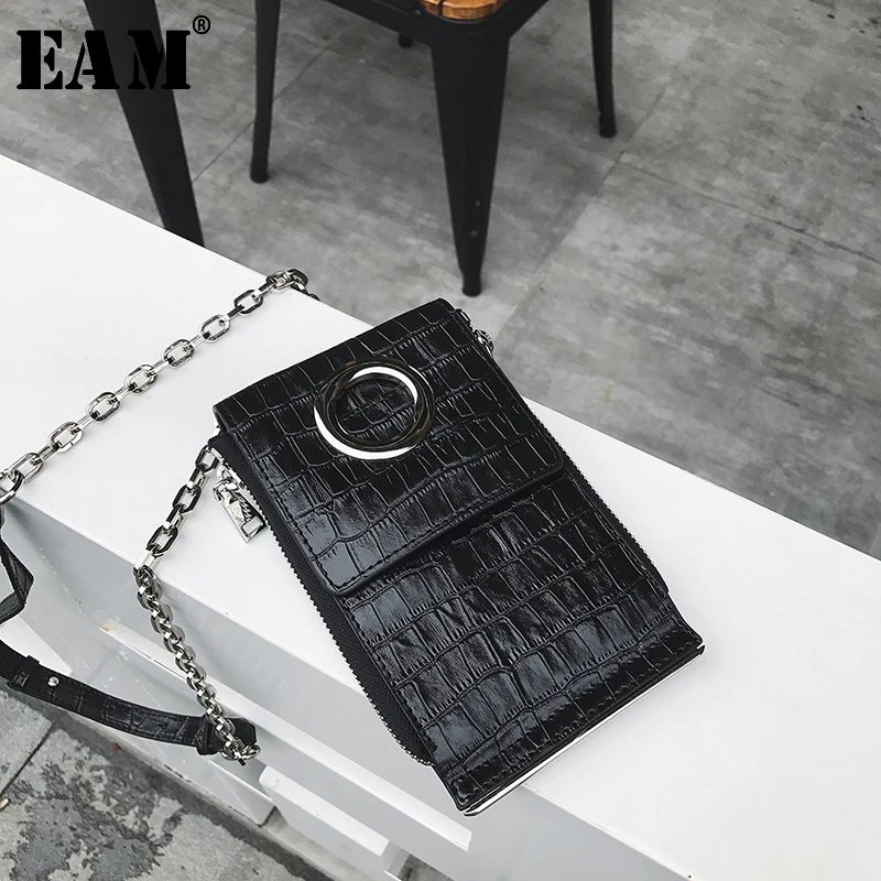 

[EAM] 2019 New Autumn Winter Pu Leather Metal Circle Hollow Out Personality Chain Accessories Women Fashion All-match JR921