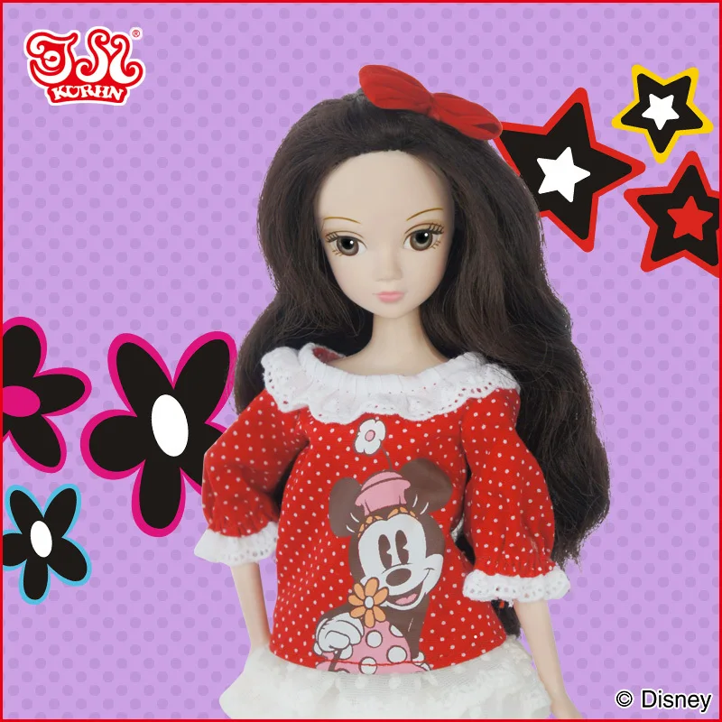 

Kurhn & classic minnie doll 3 outfits and many accessories in one #6102