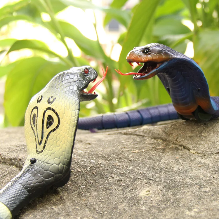 

[Best] Trick toys Remote control animal LED light IR RC Snake King cobra electronic pet robot model scary Prank toy joke toy