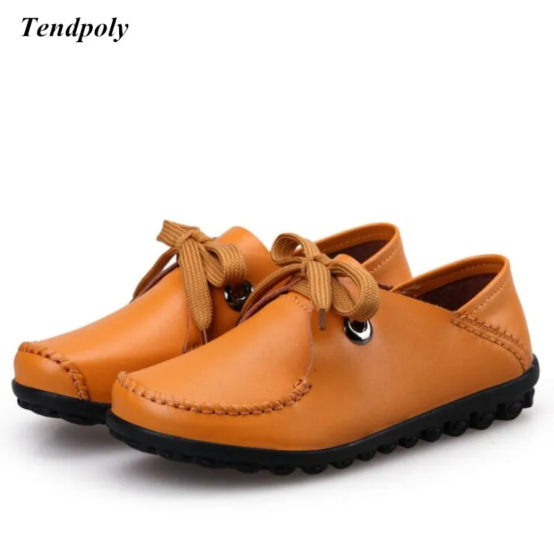 

2017 spring and autumn new leather lace women's shoes fashion pop shoes casual hot models round the elderly ladies shoes