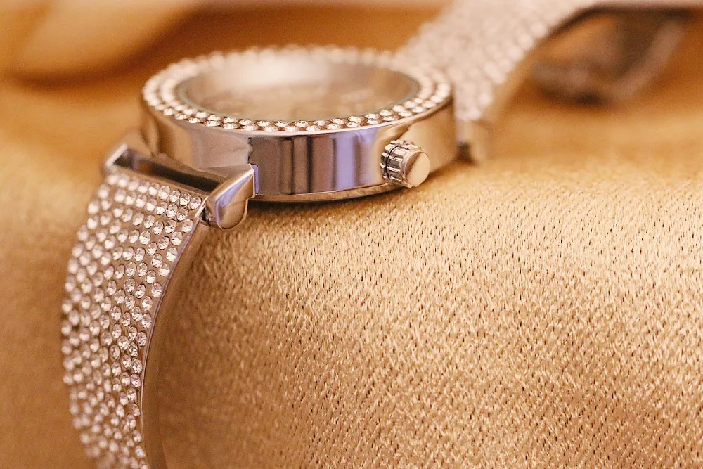 40 мм, женские часы с большим циферблатом и бриллиантами, дамские Элегантные Очаровательные часы с браслетом, модные повседневные часы для девушек, модные часы Montre Femme