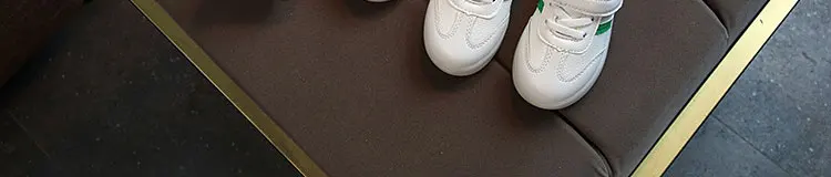 children-glowing-sneakers-1_12