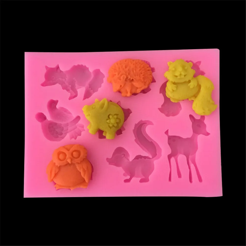 

Cartoon Deer Mold Forest Animal Fondant Decorating Molds 3D Silicone Molds DIY Fondant Cake Silicone Cupcake Molds Tools