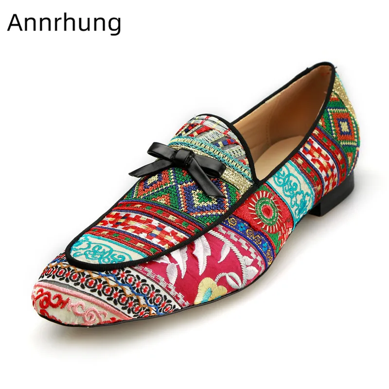 

Novelty Butterfly-Knot Embroidered Men Shoes Round Toe Loafers Cross Stitch Geometric Pattern Party Shoes Men Zapatos De Hombre