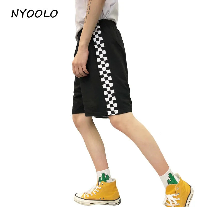 

NYOOLO Harajuku design 2018 summer black white plaid shorts streetwear elastic waist casual straight shorts men and women