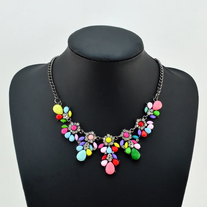 2015 New Design Vintage Chain Colorful Statement Necklace Pendant