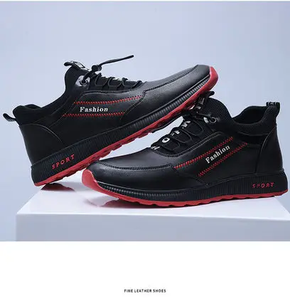 

2019 spring new men's casual shoes Korean version of the trend of wild sports running shoes.
