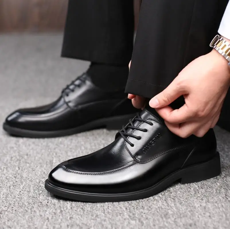 Bureau Hommes En Formelles Social Mens Classique Chaussures Mâle Cuir Élégant Véritable Luxe 2018 Nouveau Noir De Robe Oxford 1xZ5SwRq