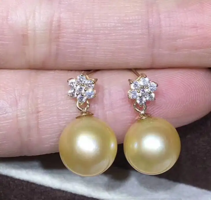 LUXURIOUS 9-10mm AAA++ WHITE AKOYA PEARLS EARRING 14KT GOLD MARKED