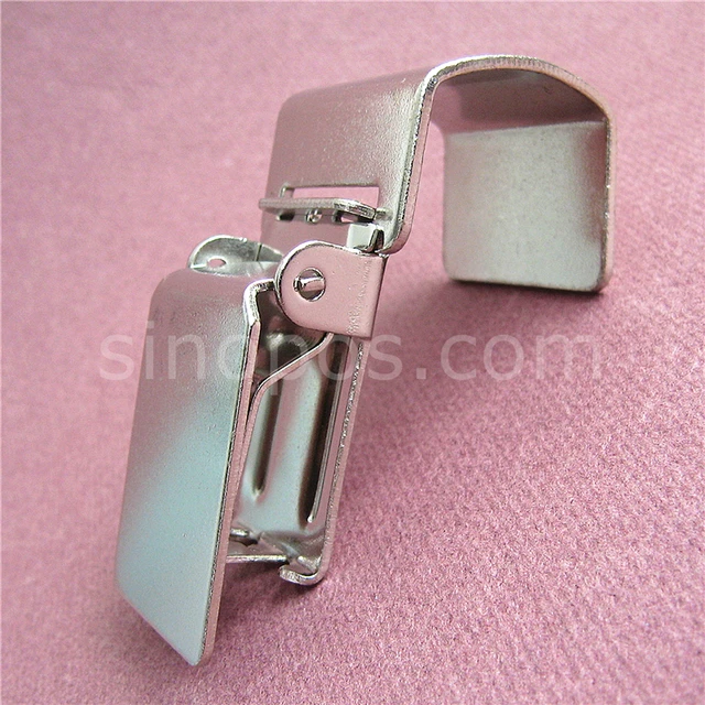 Carpet Metal Clips Tubular Hook With Clamp Rugs Secured Display Carpet Metal Clips Tubular Hook With Clamp Rugs Secured Display Steel Grip Hanging Flat Bar Arm Racks Rug Hangers Gripper