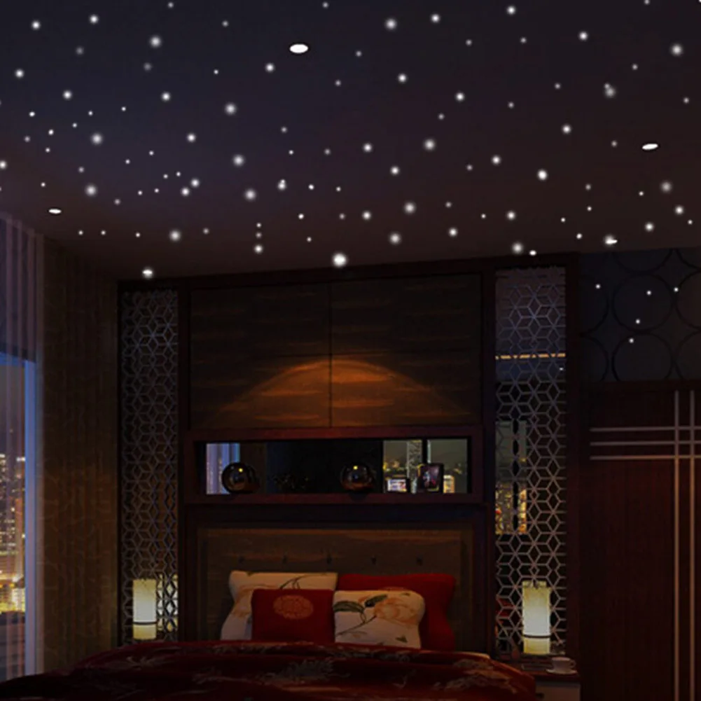 

4pcs/setinous Glow Dark Star Round Dot Wall Stickers Home Ceiling Decor