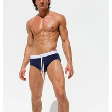 Новинка, мужские пляжные плавательные треугольные Трусы-шорты, Одноцветный пояс, купальный костюм для мальчиков, быстросохнущие спортивные шорты для бассейна, тонкие шорты, купальный костюм