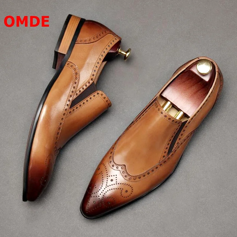 Best Price OMDE Luxe Lederen Loafer Ademend Brogue Carving Puntschoen Mannen Loafers Slip Op Heren Dress Schoenen Bruiloft Schoenen Best Price OMDE Luxe Lederen Loafer Ademend Brogue Carving Puntschoen Mannen Loafers Slip Op Heren Dress Schoenen Bruiloft Schoenen