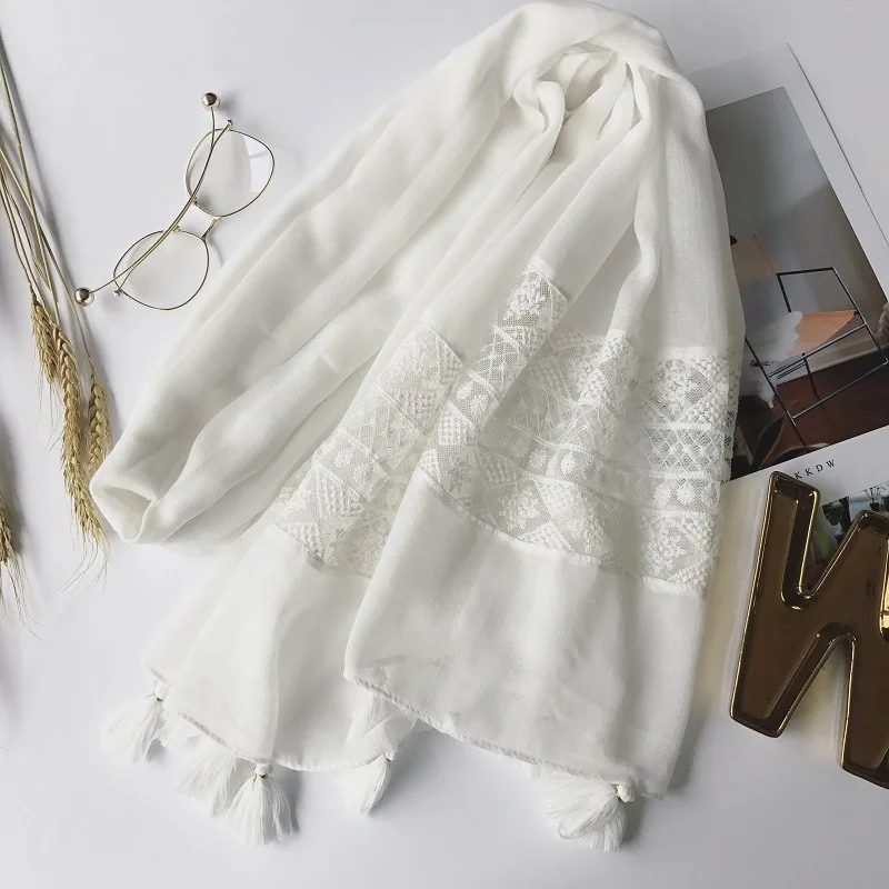 Горячая женский белый цвет хиджаб с кружевом кисточкой дизайн Простой макси шаль модный шарф белый