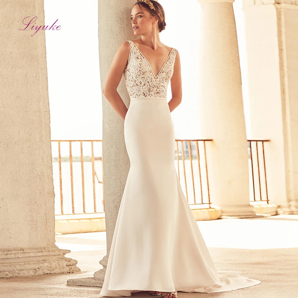

Liyuke 2019 Married Sheath Wedding Dress V-neck Sleeveless Lace Appliques Cut-out Illusion Backless Customized