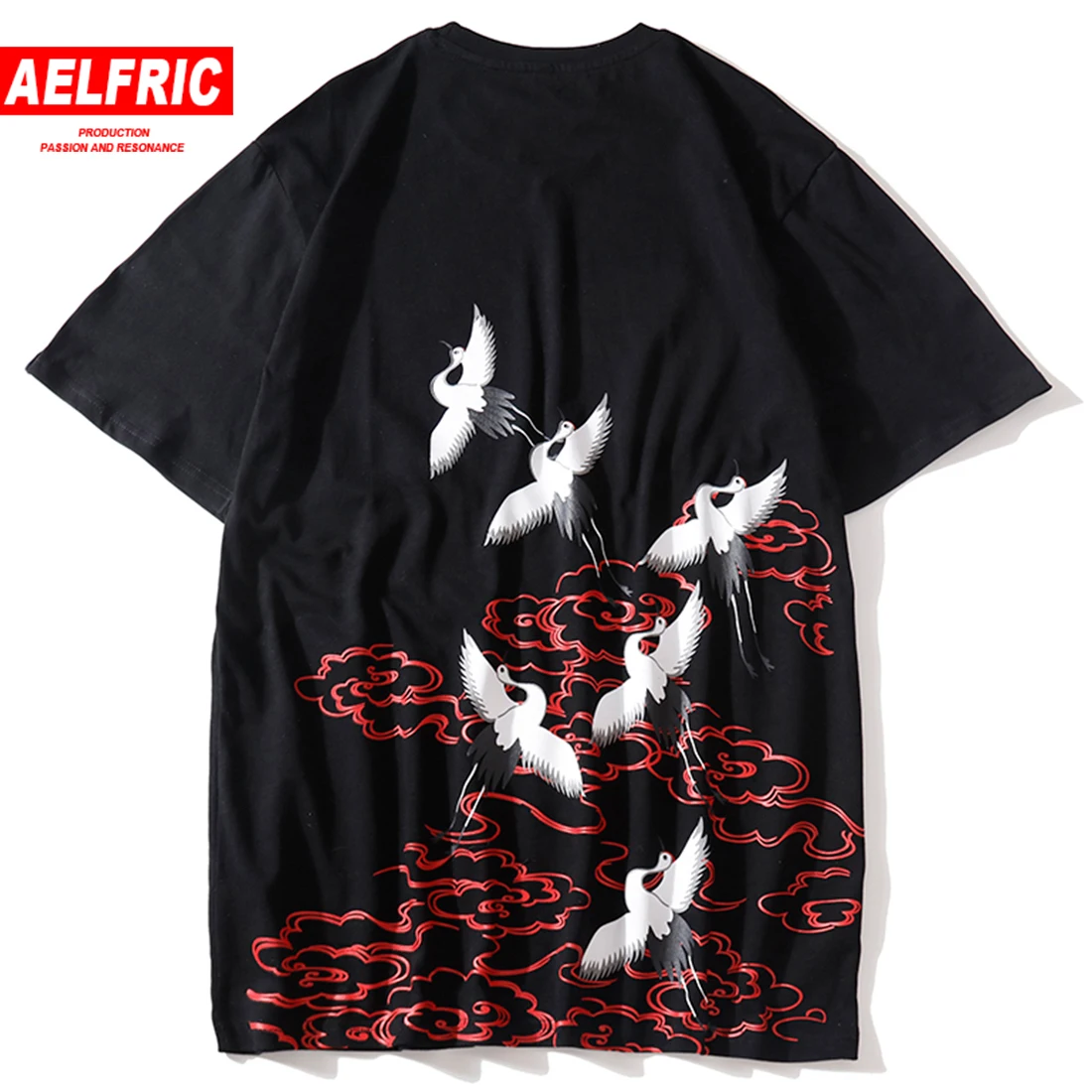 

AELFRIC Japanese Style Cloud Printed MenTshirts 2019 Summer Hip Hop Harajuku Casual Short Sleeve Male Tees Shirt Streetwear