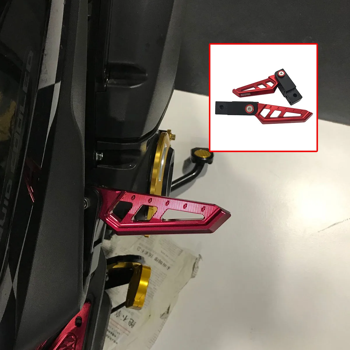 

Motorcycle CNC Rear Passenger Rotatable Footrest For Honda MF13 Forza300 250 125 NSS300 2010-2018 2019 Spinning Pedal Plate Pegs