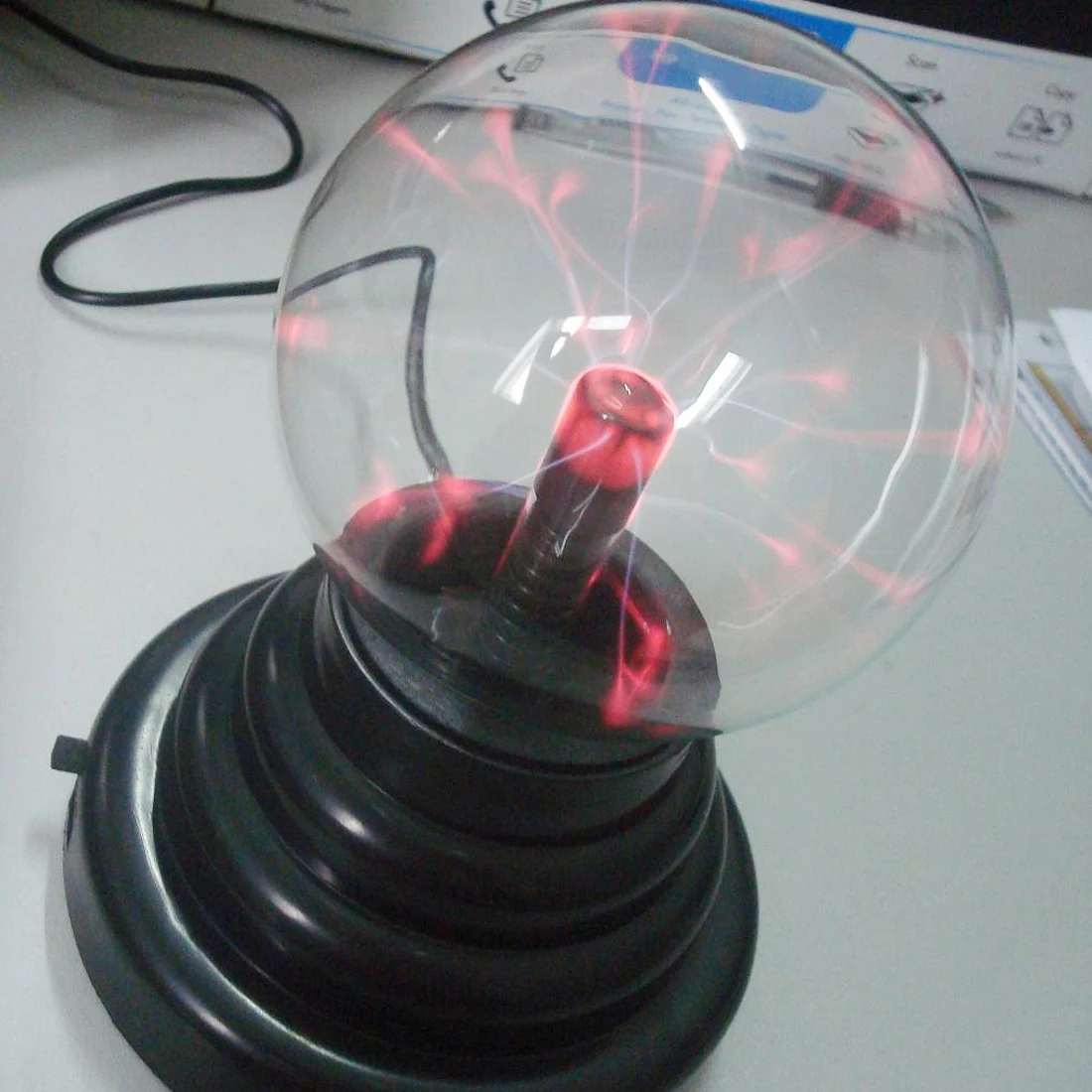 3 дюйма Хрустальный плазменный шар Вспышка волшебный стеклянный шар свет электрический Lightning шар Новинка Настольная лампа вечерние