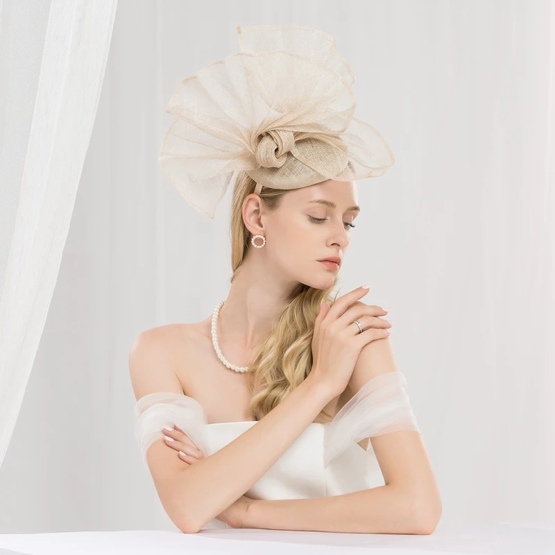 Ladies Wedding Pillbox Hat Bow 